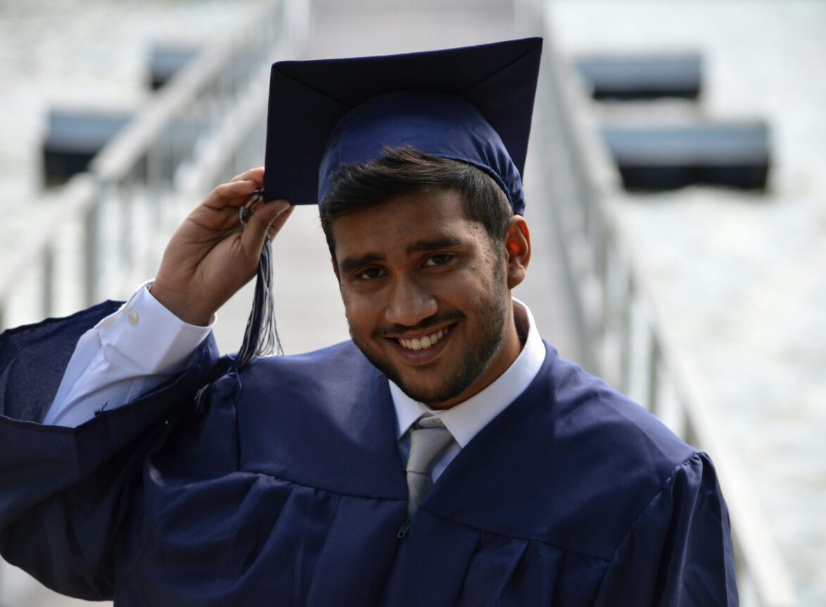 Portrait of Rizwan, displaying a confident and professional demeanor.